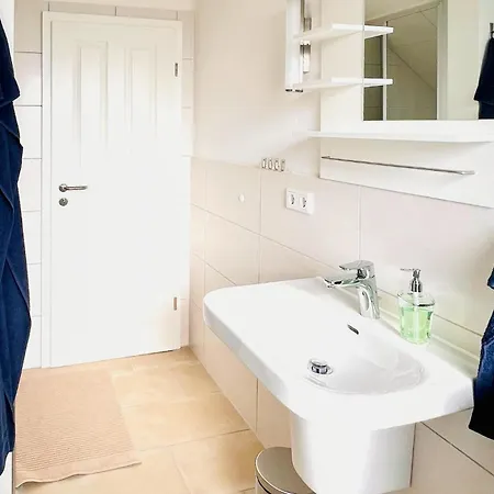 Holiday home Beautiful In Krems Ii-warderbrueck With Sauna *