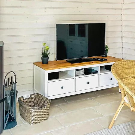 Dom wakacyjny Stunning In Krems Iiwarderbrueck Gols